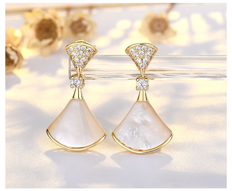 S925 Sterling silver 18K Gold Plate earrings fan-shaped Fritillaria red agate mini skirt earring hypoallergenic ear stud