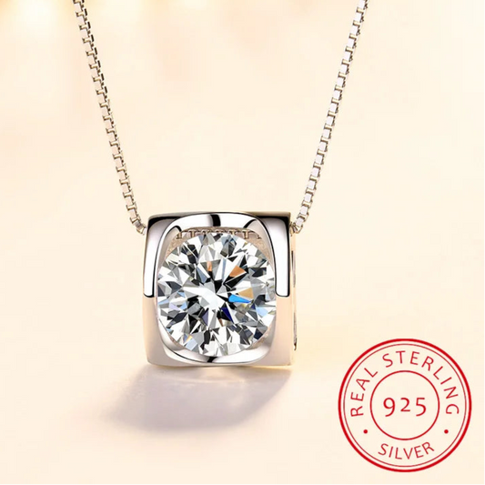 925 Sterling Silver Zircon & Crystal Round Pendant Necklace for Women – Gift for Mom, Wife, Girlfriend – Wedding, Engagement, Anniversary Jewelry