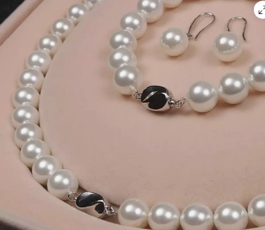 Beautiful Japanese AAA8-9mm Pearl Necklace Set 925s