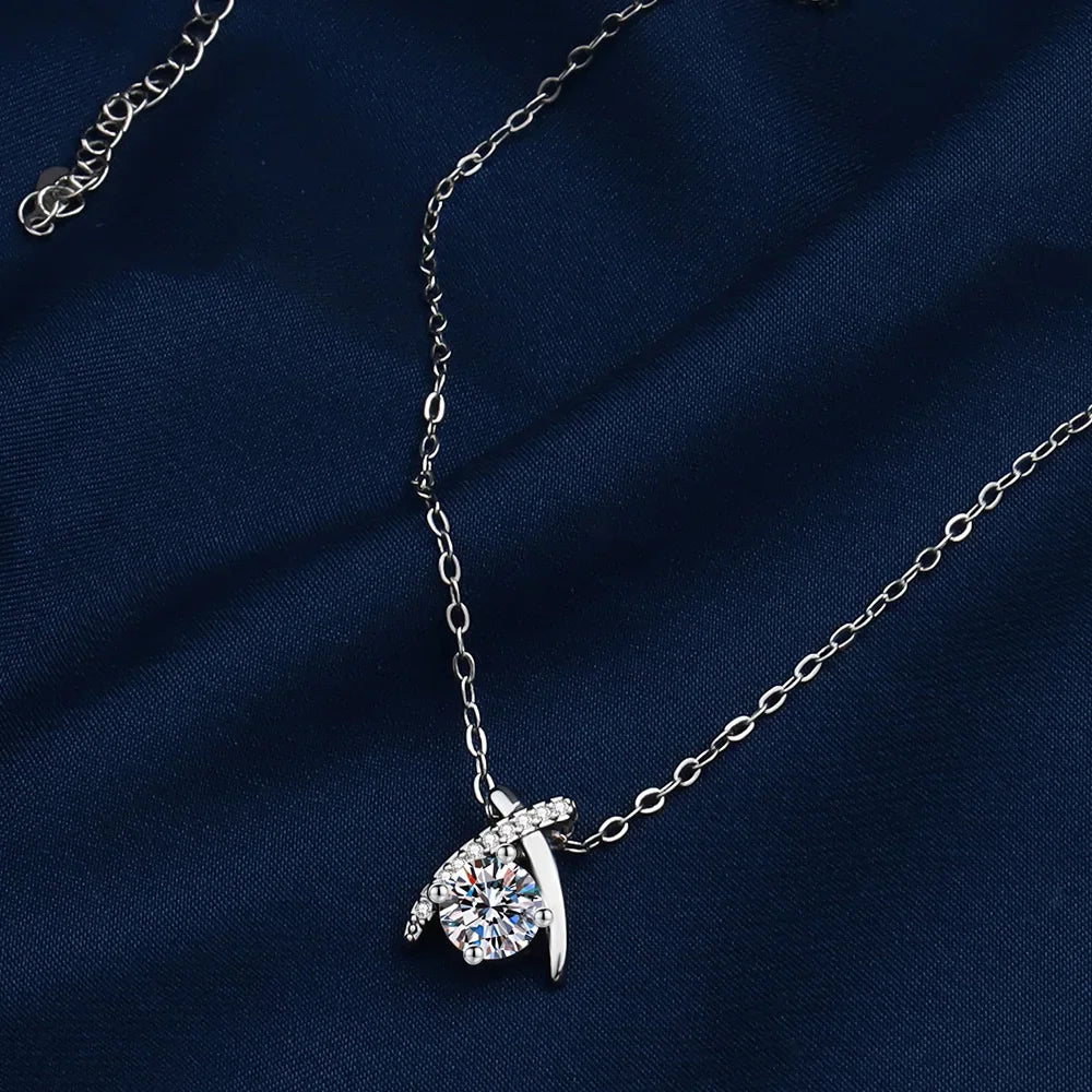 S925 Sterling Silver design girl senior sense cross pendant Korean version personality inset zircon necklace boudoir gift