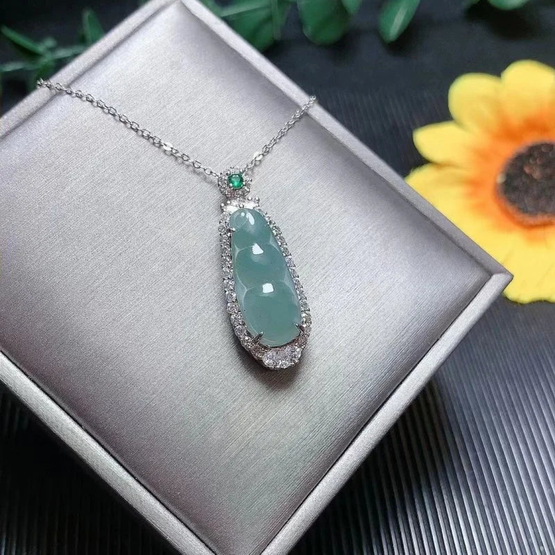 Natural dangerous material Blue Water Jade sauteed green beans Fu Dou pendant copper Jade women's fashion pendant