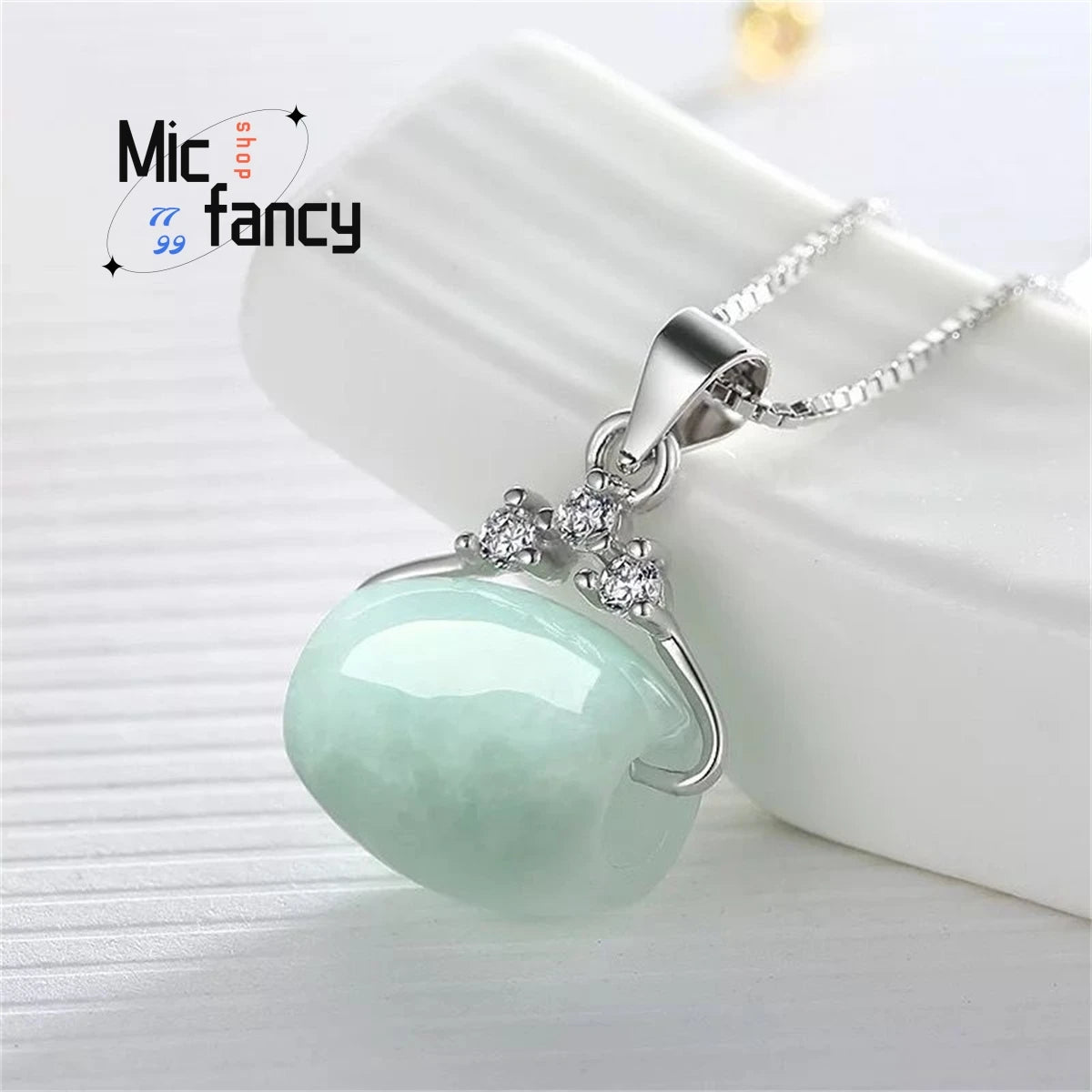 Natural Myanmar Emerald Road Pass Pendant Jade Round Bead Necklace Charm Fashion Jewelry Women Boutique Sweet Romantic Souvenir